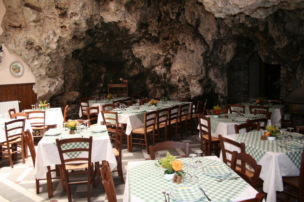 Agriturismo La Grotta Corbara  Eksteriør bilde
